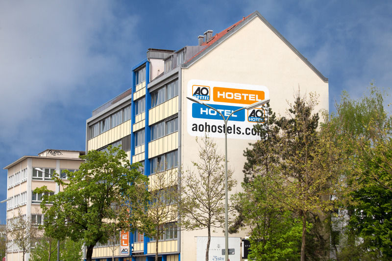 A&O Muenchen Laim Hotel Exterior photo